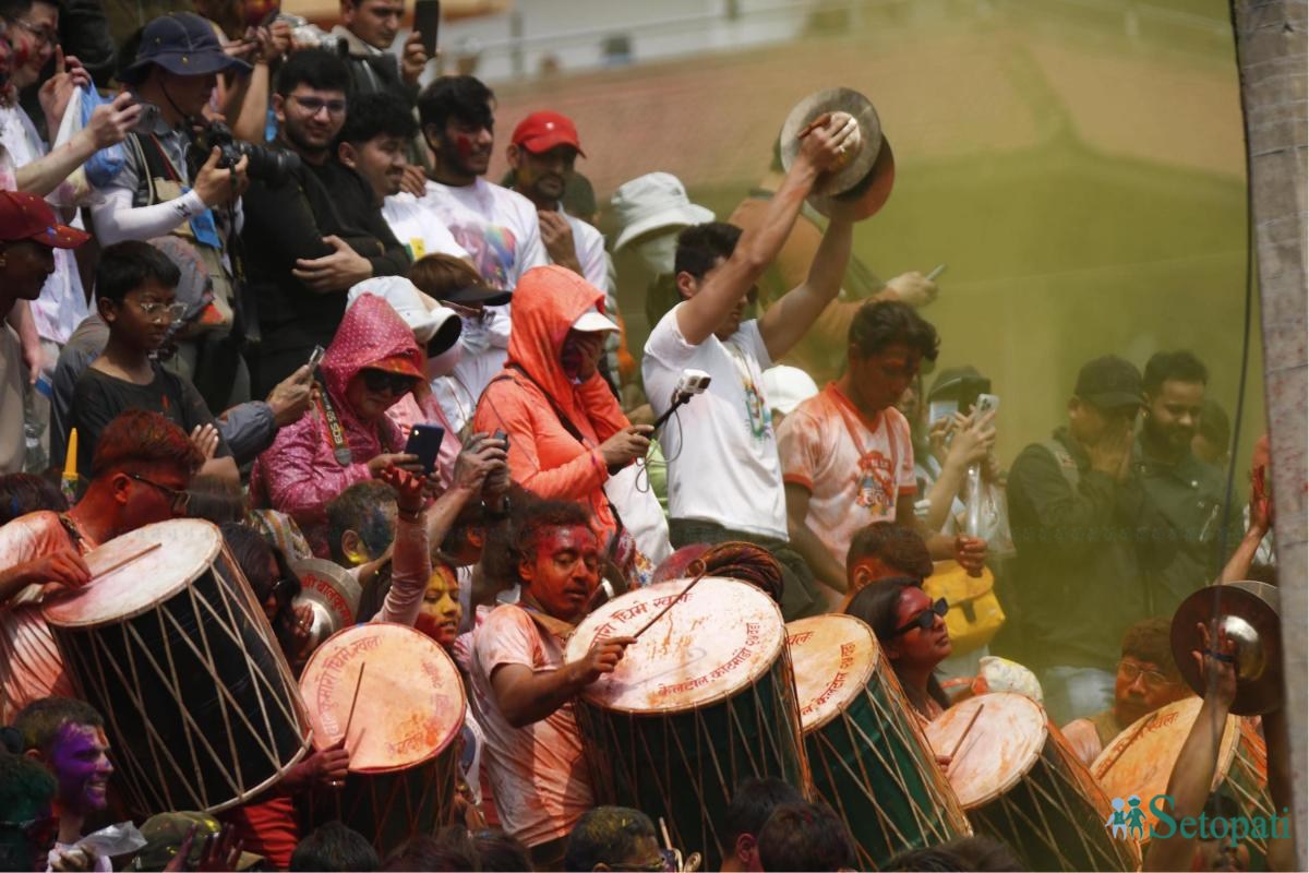 basantapur holi (7)-ink.jpeg